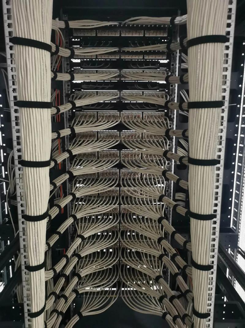 专业配线架安装与机房布线服务 为您的企业打造高效稳定的网络基础